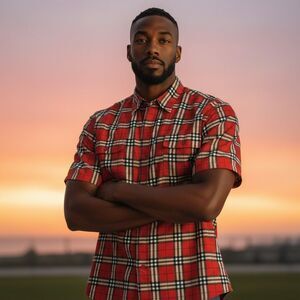 BOOM-X Shirt Mens L Red plaid Short Sleeve Button Up  Pockets size L